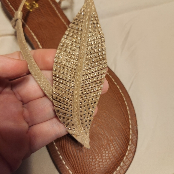 Gold Leaf Sandals - Picture 5 of 5